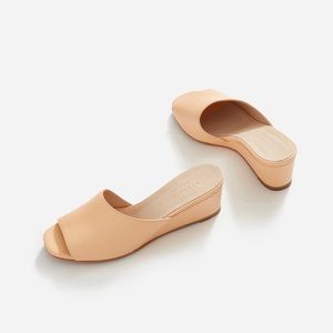 Everlane The Wedge Sandal Apricot Size 5